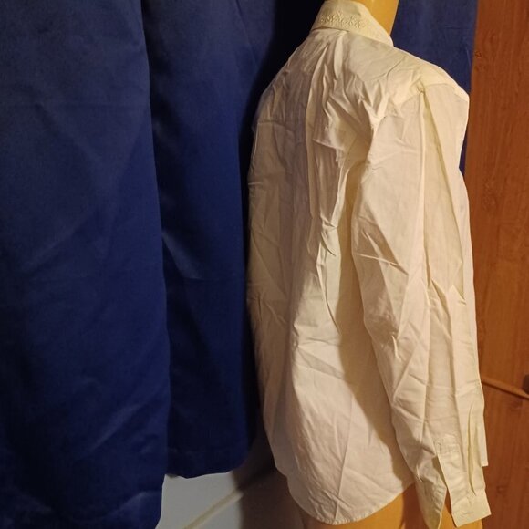 Jennifer Blair Cream Blouse With Beautiful Embroidery - Size 6 - Picture 4 of 10